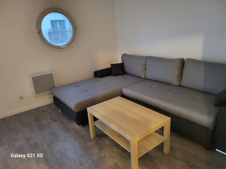 Superbe 3p, Paris, Stade De France, Wifi, Parking Apartment